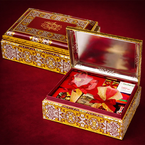 Luxury Wedding Gift Box